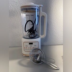 Nutmilk Blender